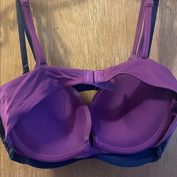 Victoria's Secret Satin and Lace Bra Set - Purple and Midnight/Navy Blue - Picture 4 of 6